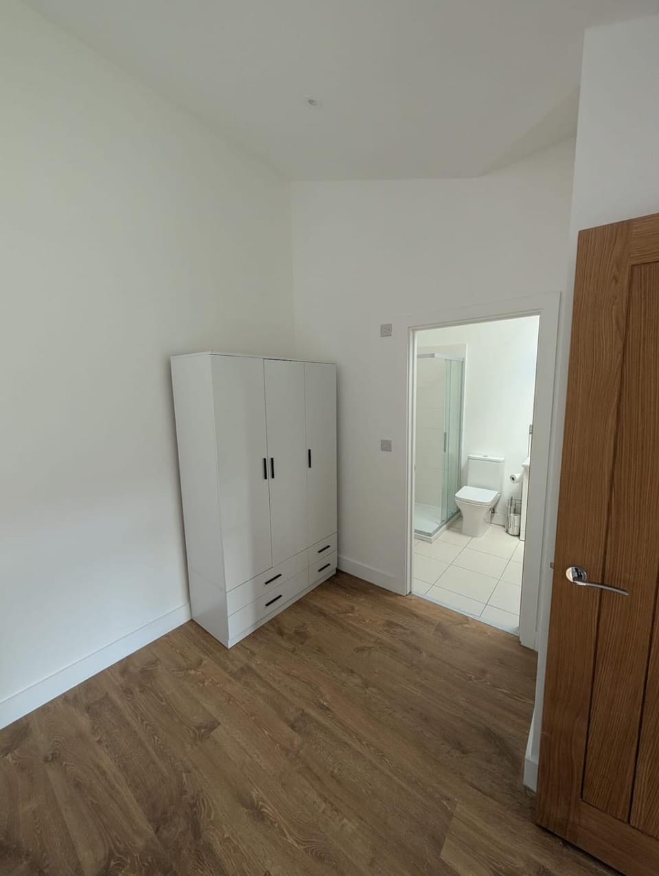 Spacious Bungalow in Beeston Apartment in Nottingham