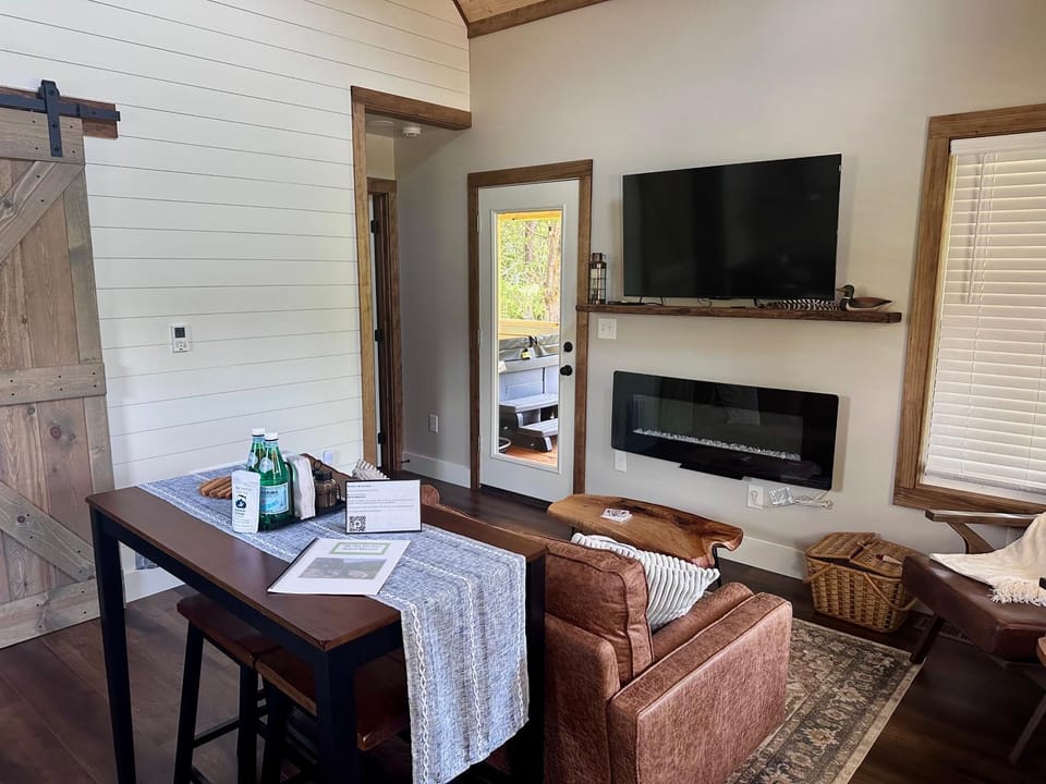 Living room, fireplace