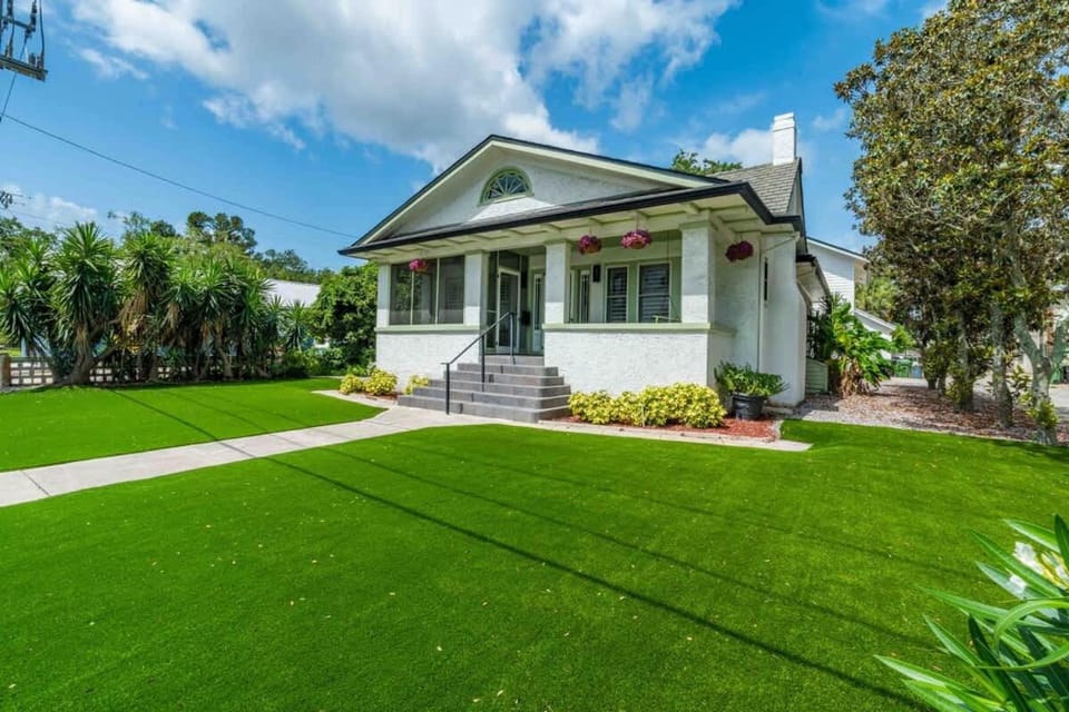 Riberia Ponce Place - Team Joseph Ellen House in Saint Augustine