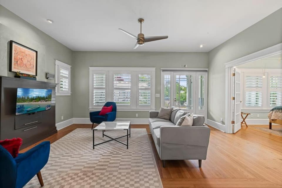 Riberia Ponce Place - Team Joseph Ellen House in Saint Augustine