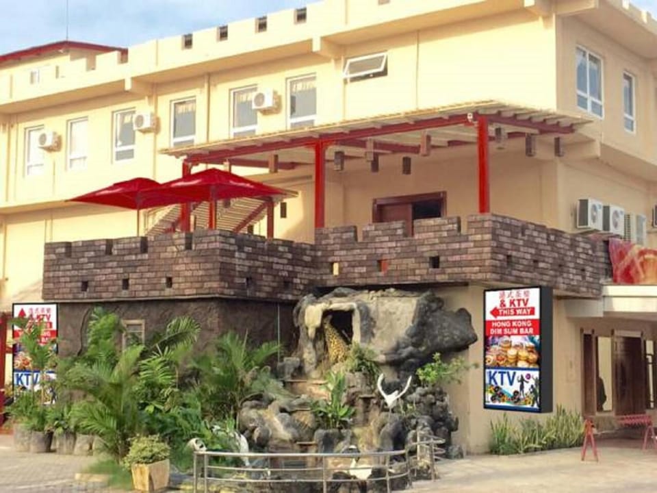 Property building, Day