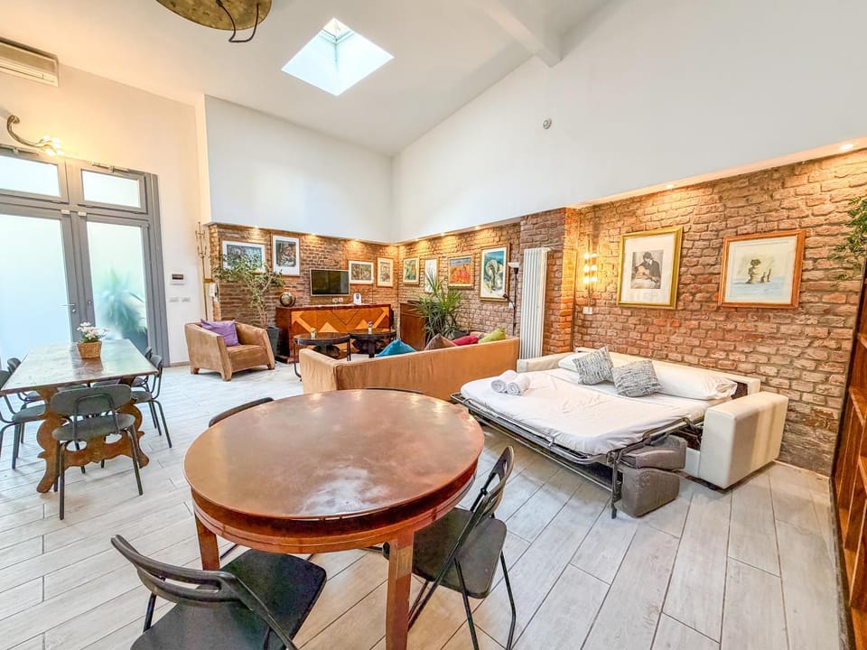 Loreto - Duomo Milano Loft Open Space Apartment in Milan