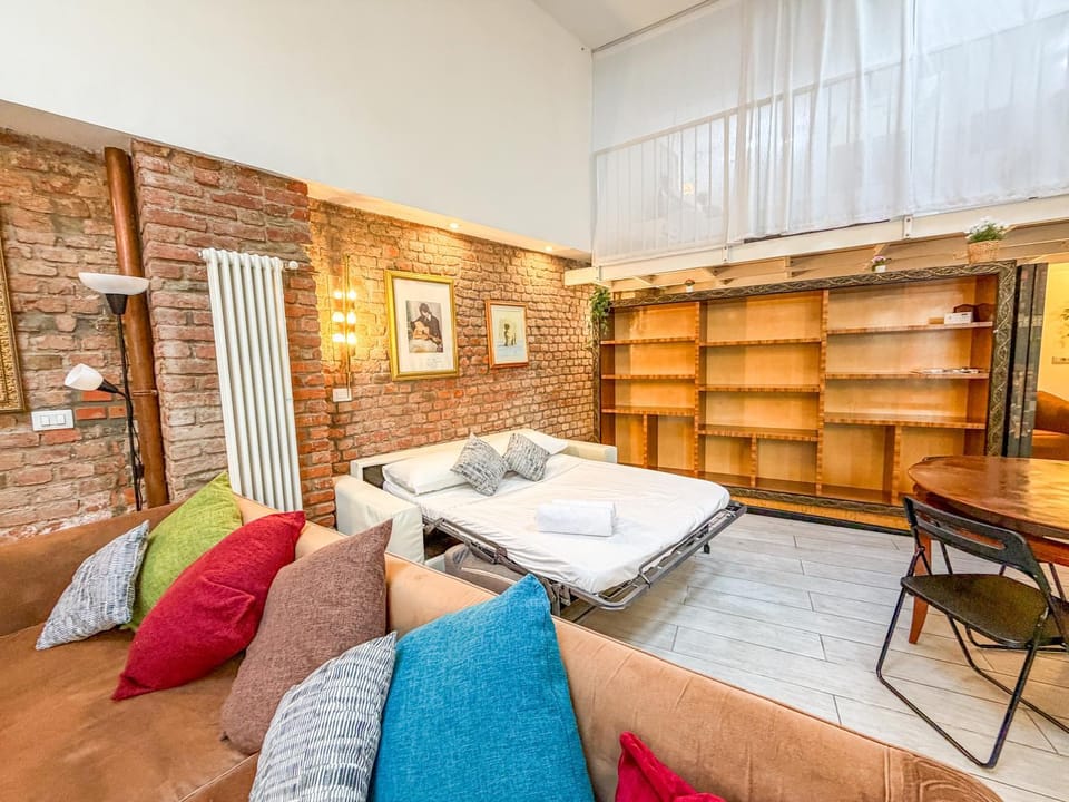 Loreto - Duomo Milano Loft Open Space Apartment in Milan
