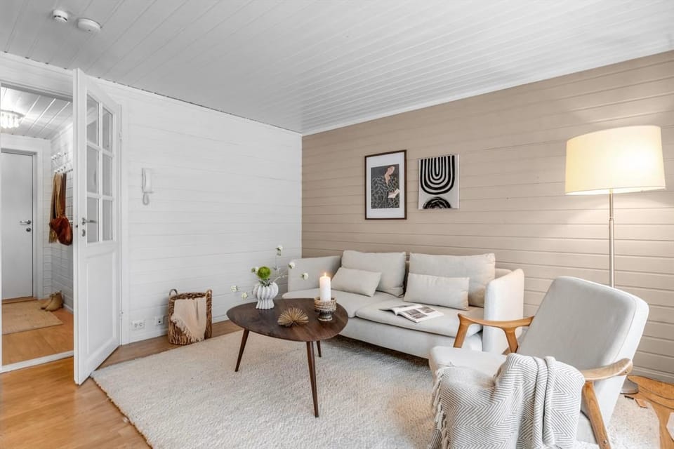 Charming 2-Bed in Downtown Tromsø Apartment in Tromso