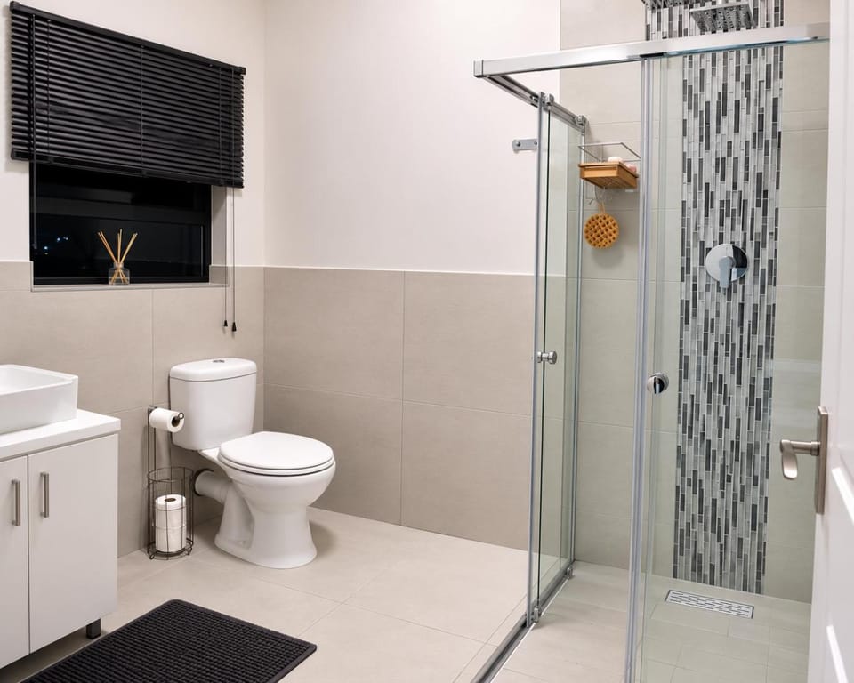#4,2 bedroom Entire Unit Water backup supply WiFi Northcliff Apartment in Johannesburg
