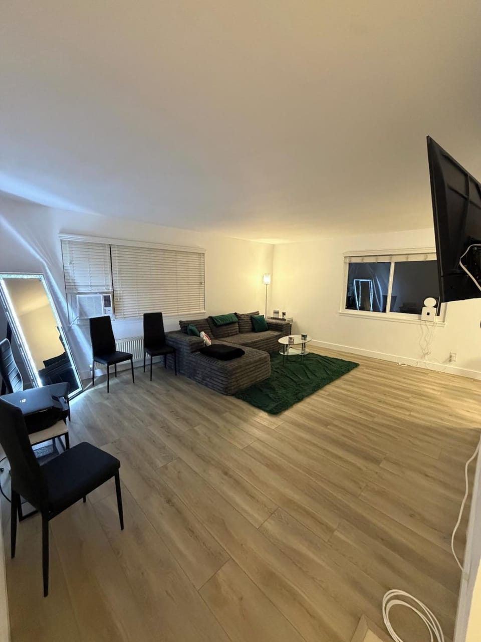 Cozy 1-bedroom apartment with AC in beautiful Los Angeles Apartment in Westwood
