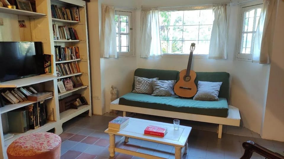 Library, Seating area