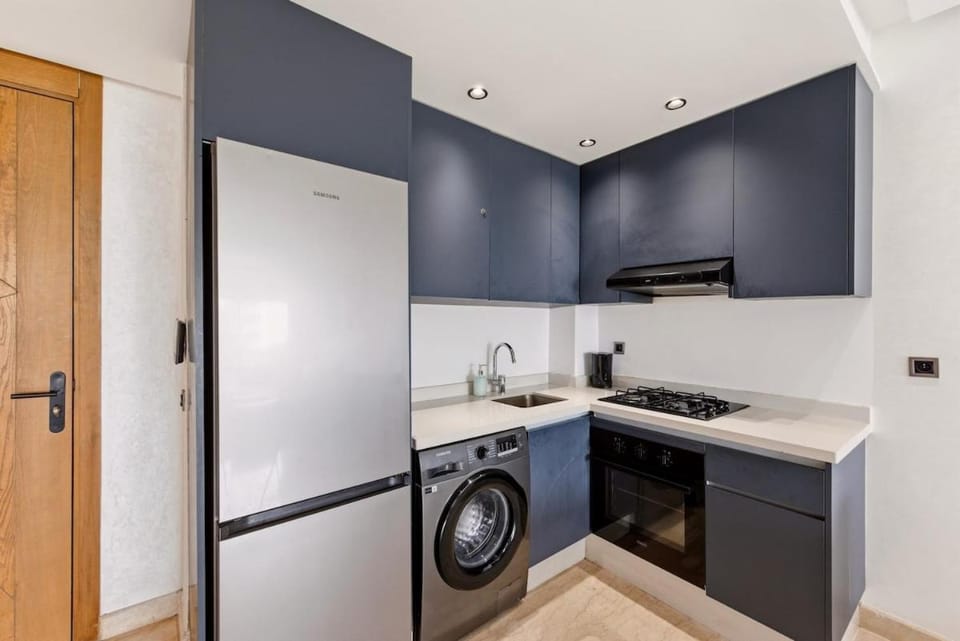 Eve Self Check-in 5m from tramway Fast WiFi Apartment in Casablanca
