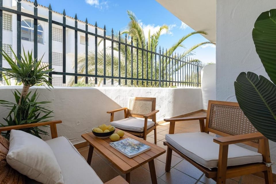 Stylish Apt near Puerto Banús Pool Terrace Apartment in Marbella