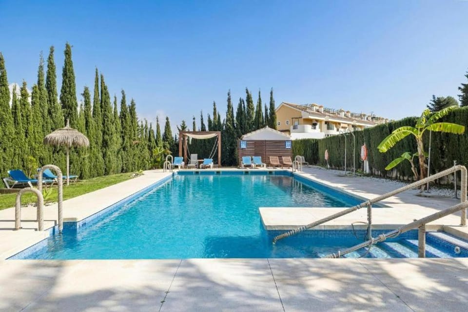 Stylish Apt near Puerto Banús Pool Terrace Apartment in Marbella
