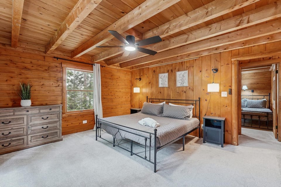Bed, Bedroom