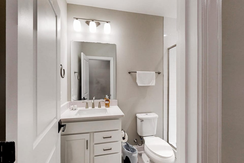 Bathroom, Bath