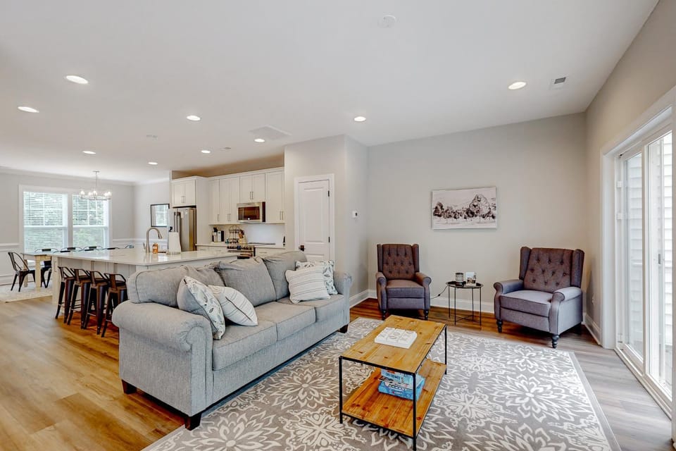 Living room, Seating area