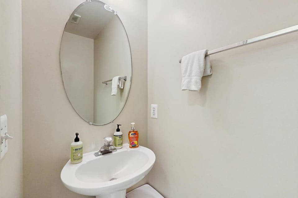 Bathroom, Bath