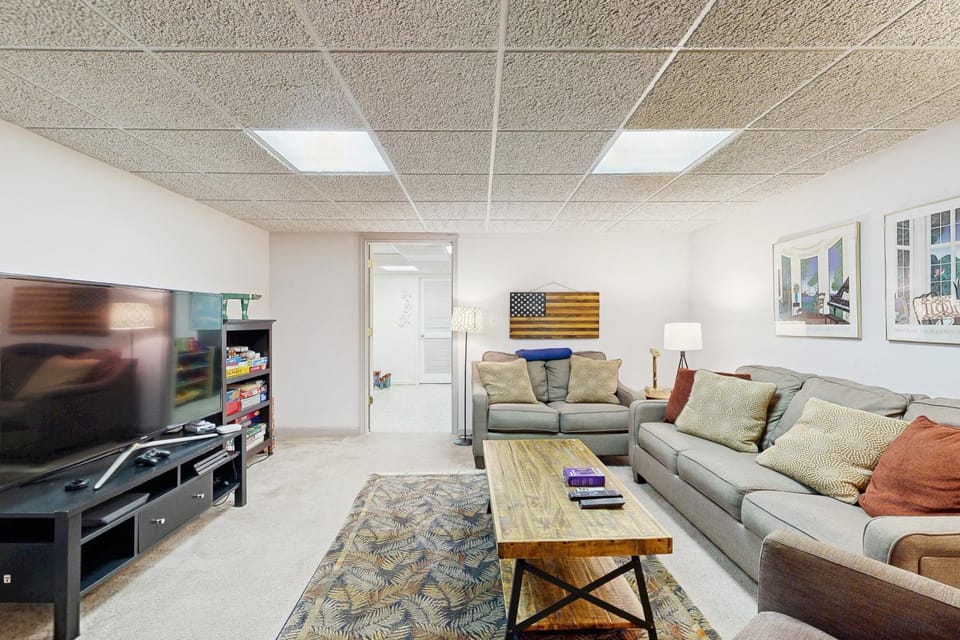 TV and multimedia, Living room, Seating area