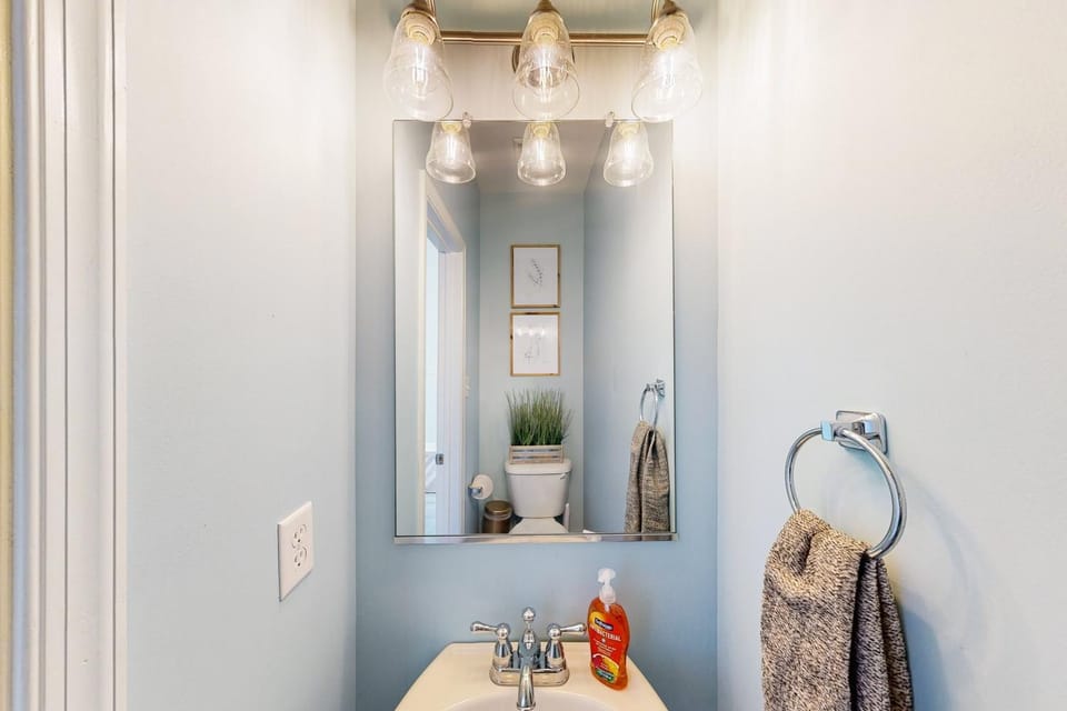 Bathroom, Bath