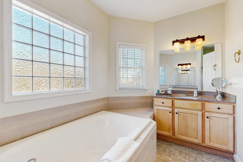 Bathroom, Bath