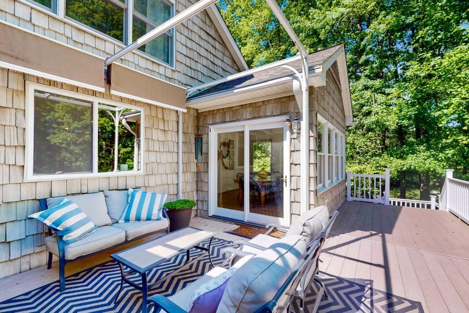 Property building, Patio, Day, Seating area