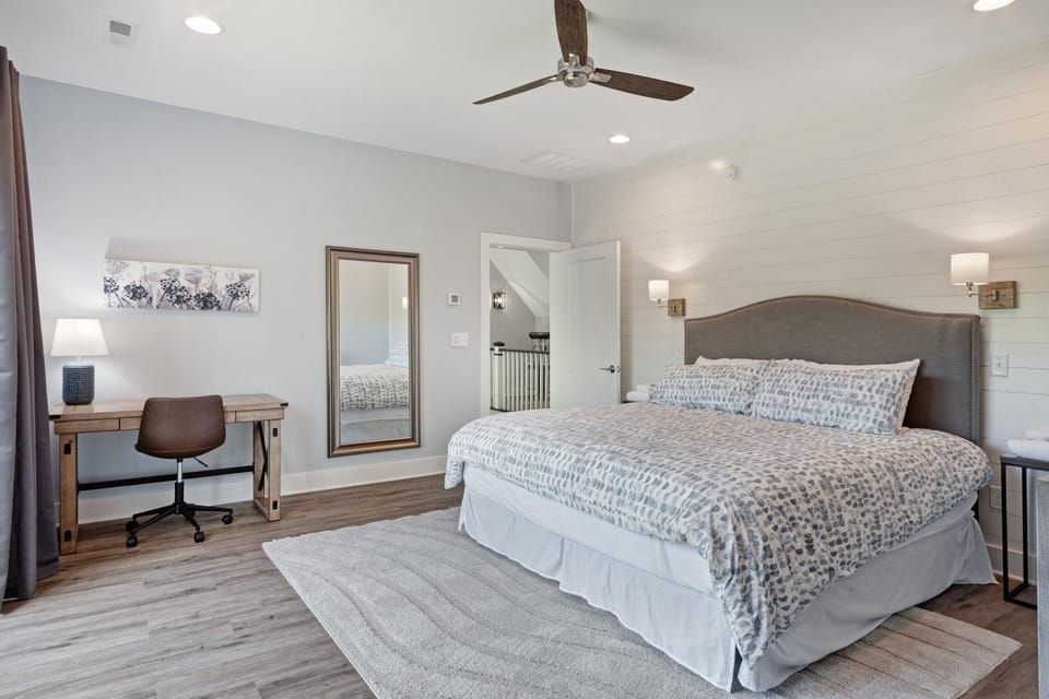 Bed, Bedroom
