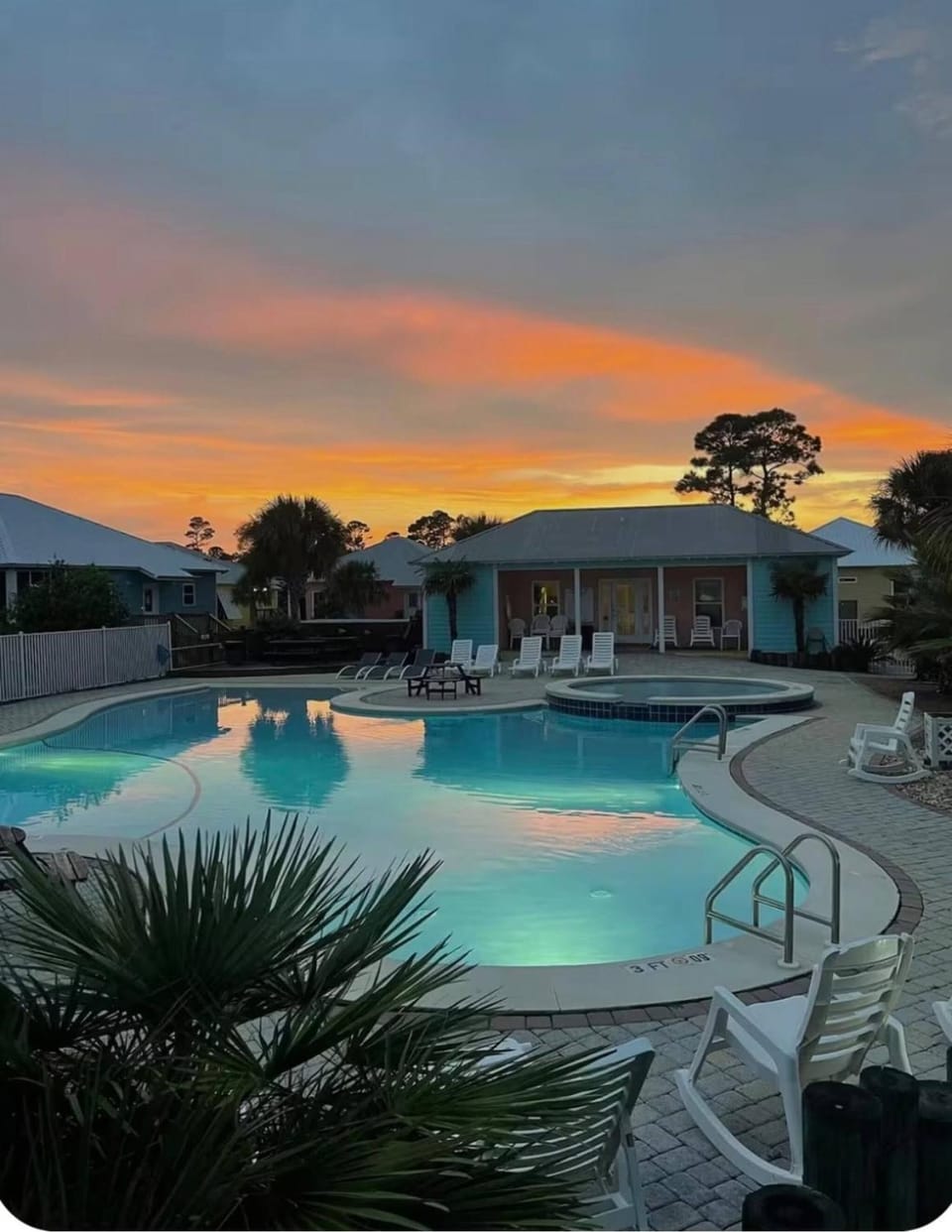 Swimming pool