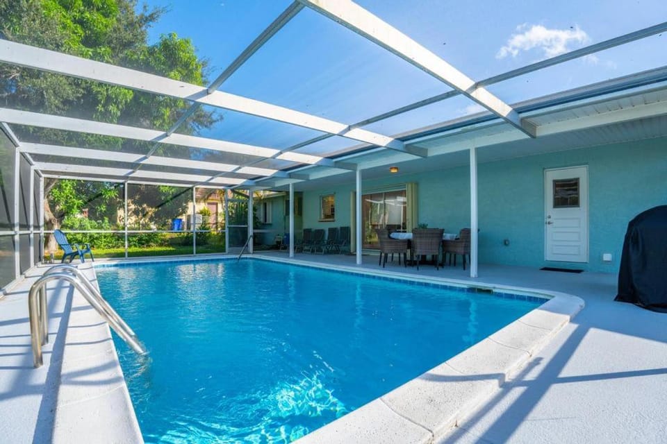 Jensen Beach Home with Heated Pool Near Downtown & Beaches House in Jensen Beach