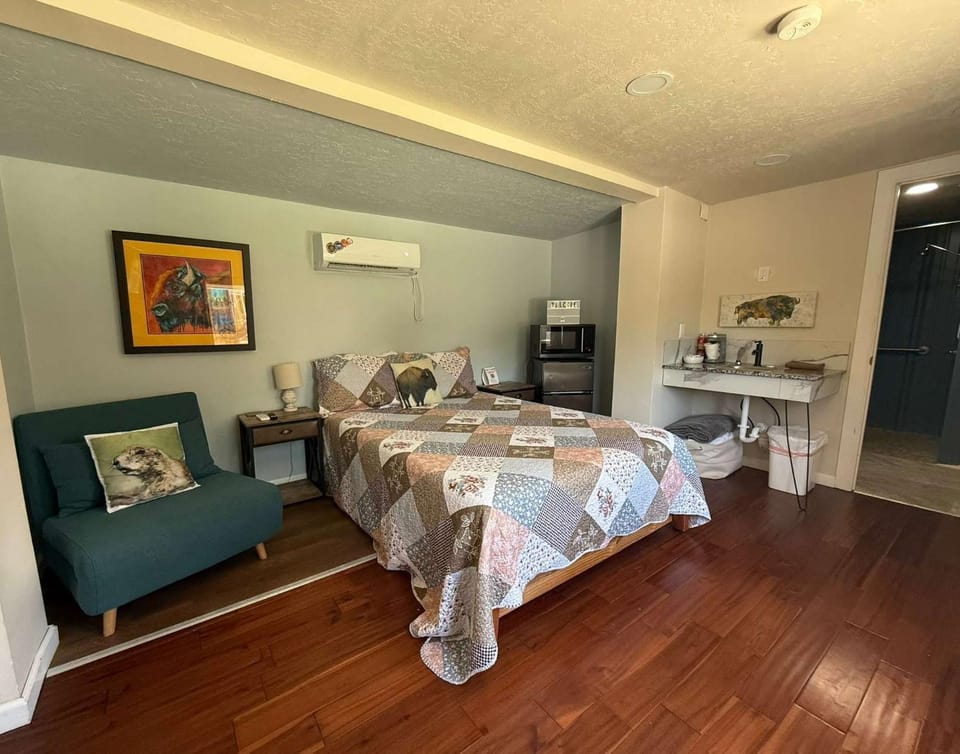 PL Medicine Pk Tiny Home Ft Sill Graduation Suite House in Medicine Park