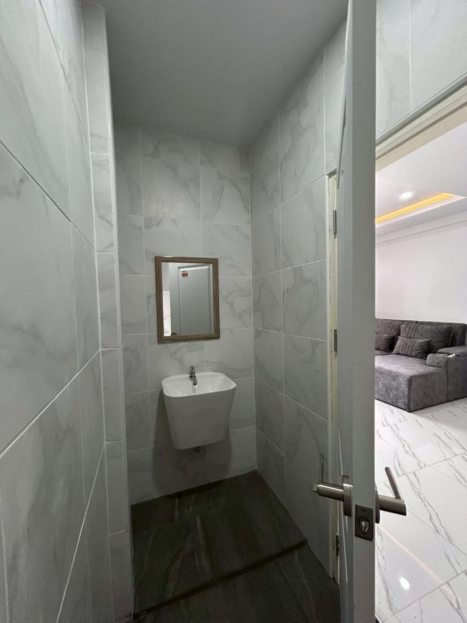 Private Townhouse House in Chalong
