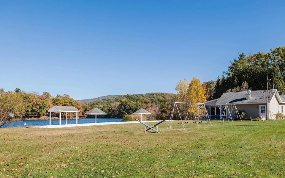 Modern Cottage in Copake House in Copake Lake