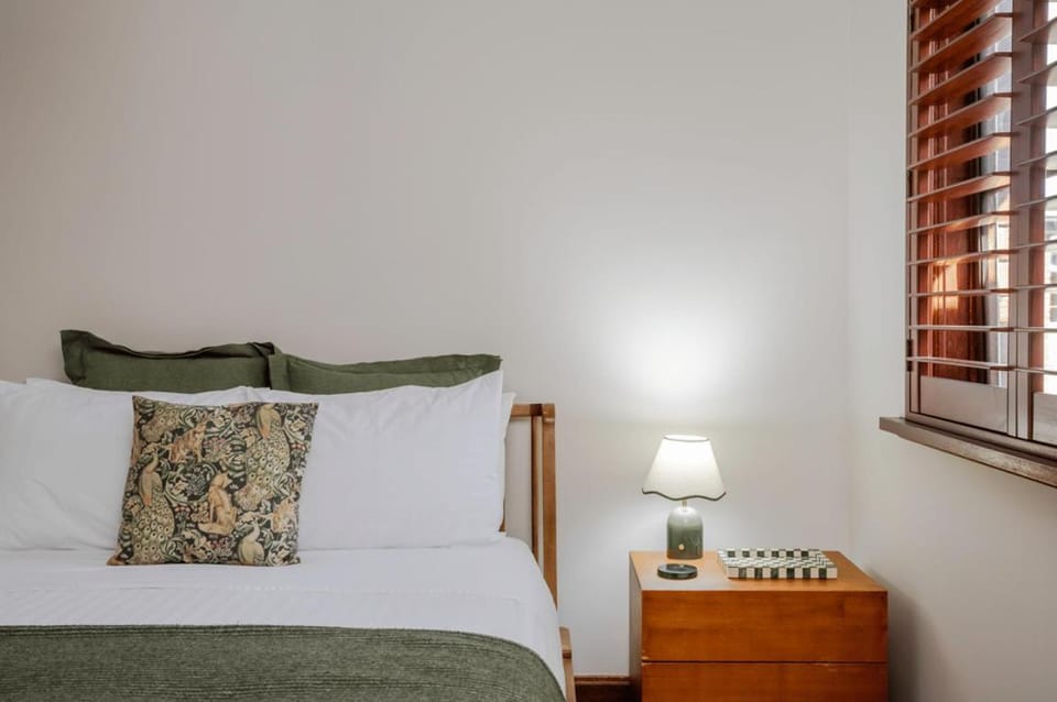 Belle Escapes - Glenelg Urban Escape House in Adelaide