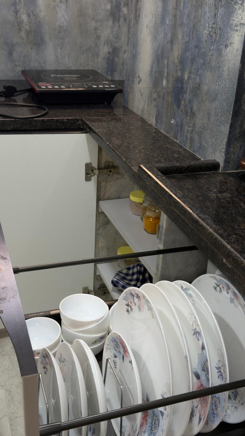 Kitchen or kitchenette, kitchen