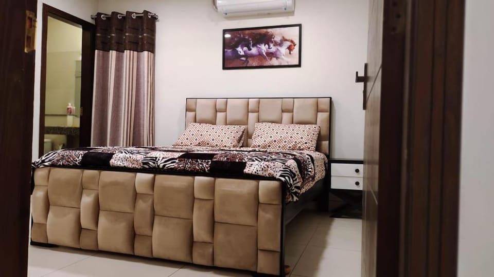 Modern 2BR Apt Near Giga & Zeta Mall Islamabad Apartment in Islamabad Capital Territory
