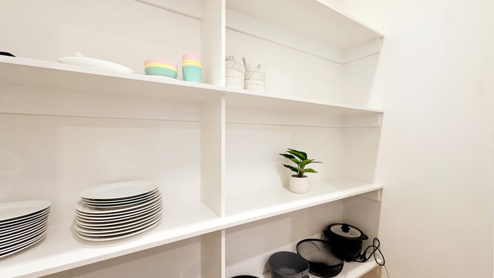 Kitchen or kitchenette, kitchen, kitchen