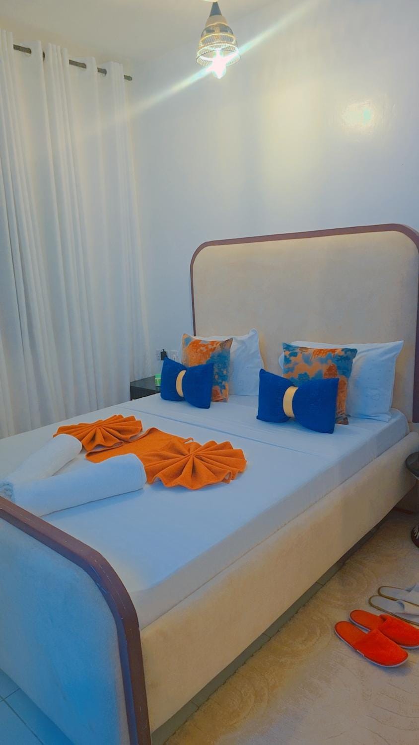 Wavefront Buxton Point Mombasa Town With Ac, Pool and Few Minutes to Nyali Apartment in Mombasa County