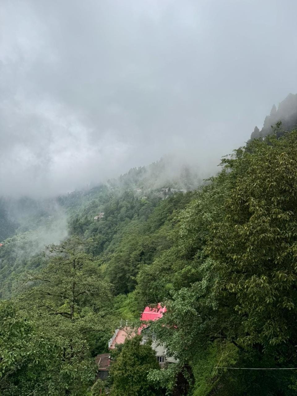 YUL Khang - A home above the clouds Vacation rental in Darjeeling