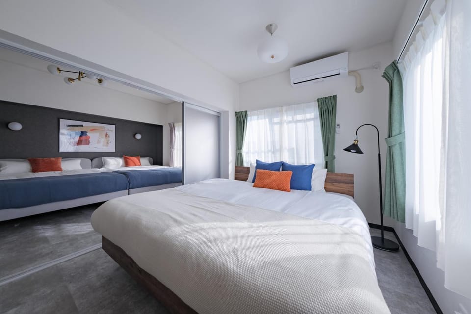 Bed, Bedroom, air conditioner