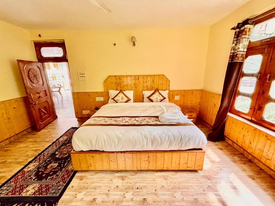 The Parvati Grand Resorts & Camps Hotel in Himachal Pradesh