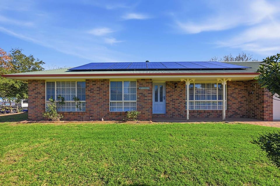 Property building, Garden