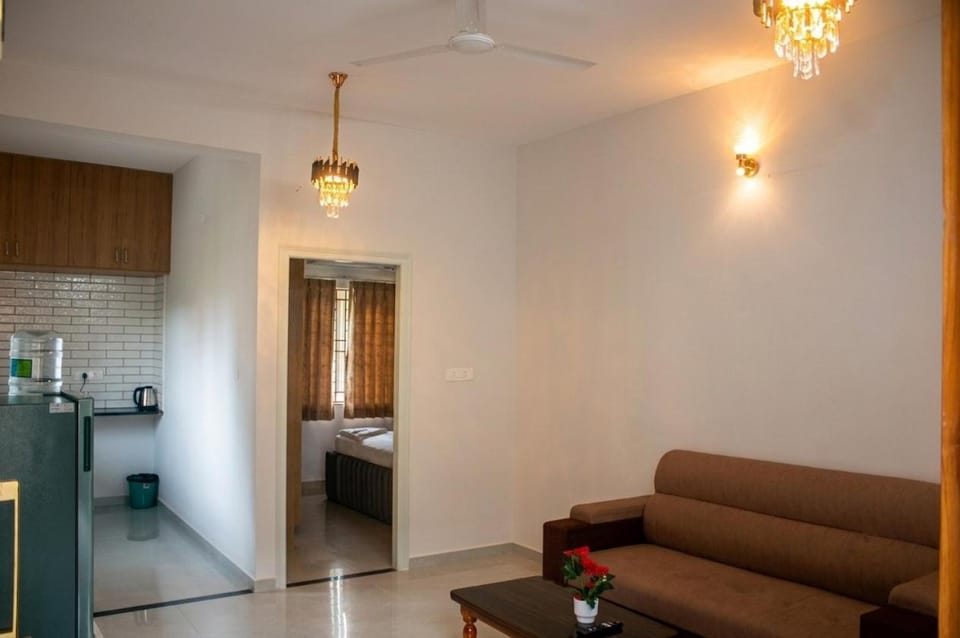 Royal Minerva Suites 1BHk Bellandur Sarjapur Road Apartment in Bengaluru