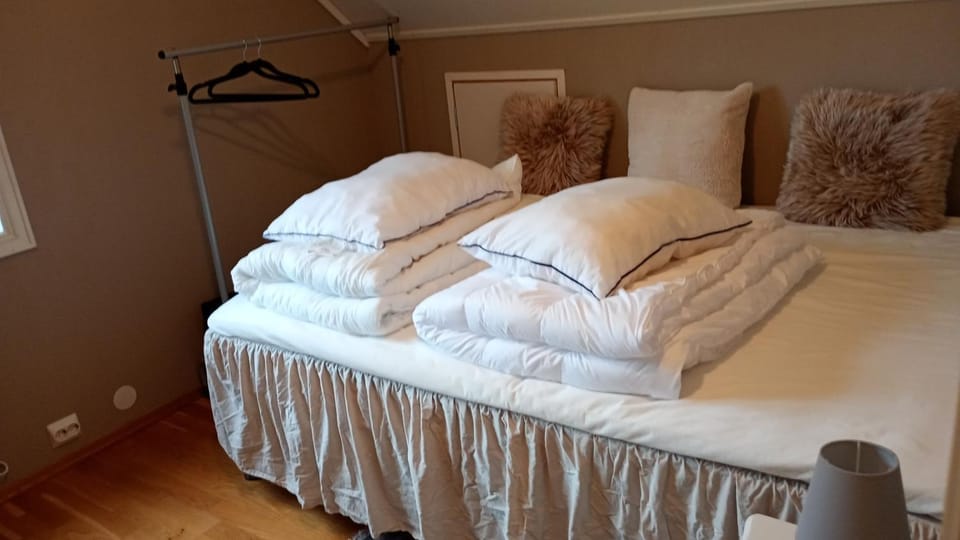 Stort hus med 3 soverom til leie i vakre Åna Sira minimum 5 netter leie House in Rogaland