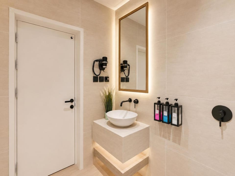 Bathroom, Bath