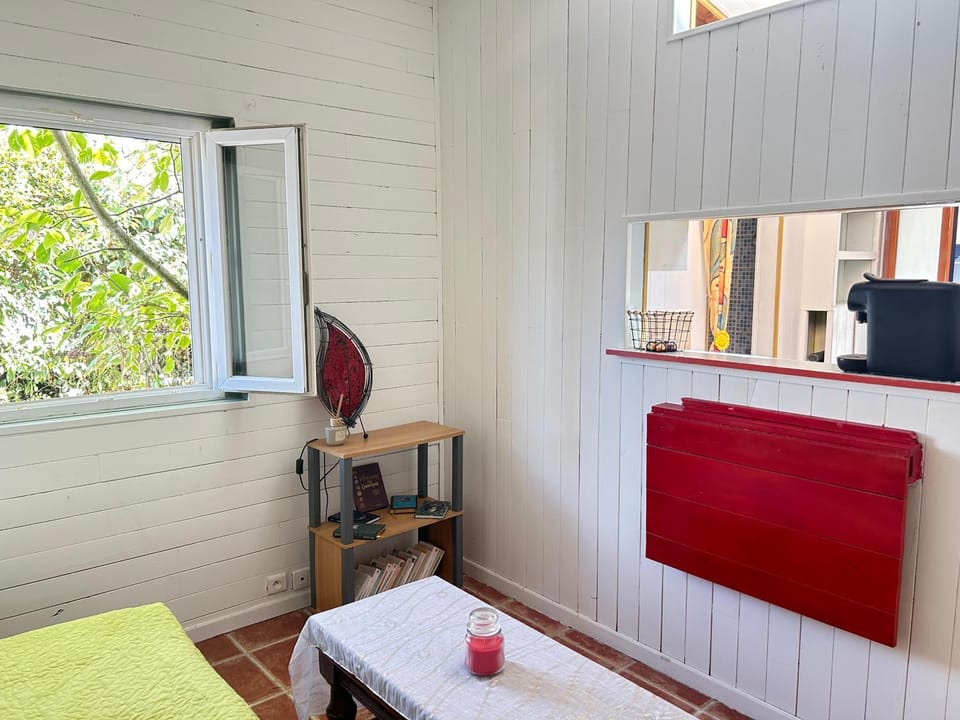 Appartement indépendant au calme Apartment in Pays de la Loire