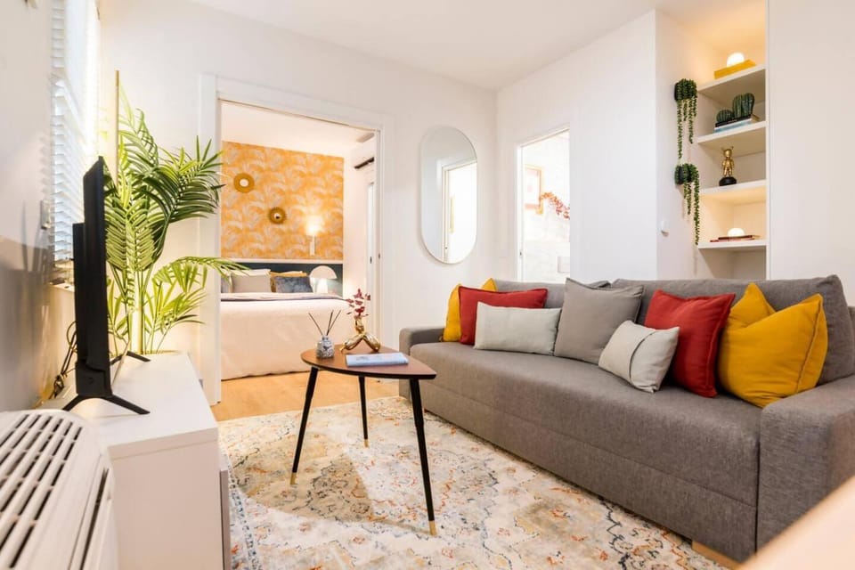 Centro-Malasaña-junto a Gran Vía, Nuevo Apt Diseño Apartment in Centro