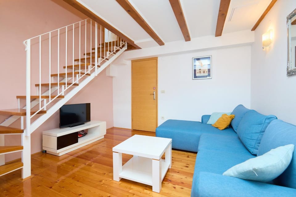 Living room, Other