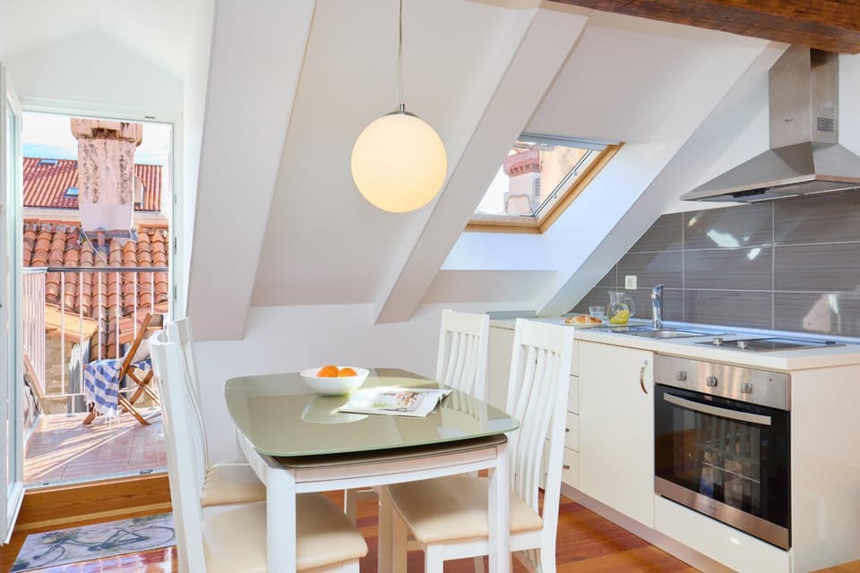 Other, Dining area