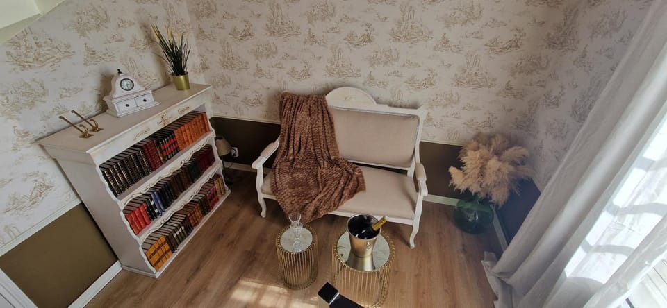 La Romantique du Château Bed and Breakfast in Nouvelle-Aquitaine