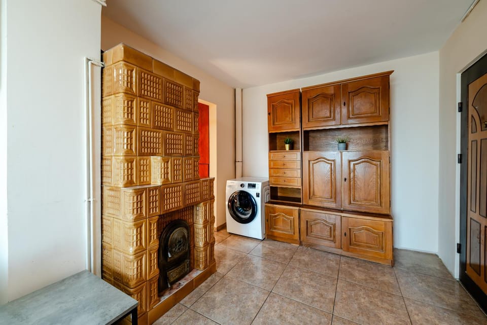 Walter Waves Private Apartment with Balcony and Self Check-In Apartment in Constanța County
