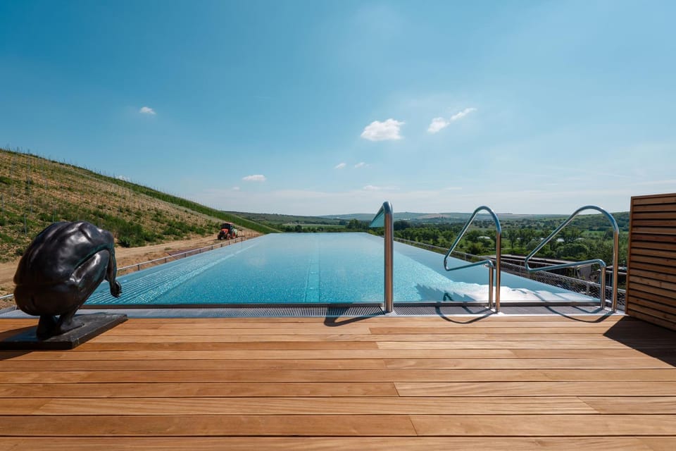 View (from property/room), Spa and wellness centre/facilities, Pool view, Swimming pool
