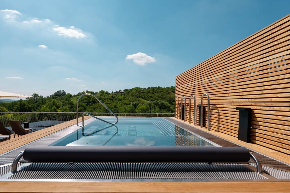 Hot Tub, View (from property/room), Spa and wellness centre/facilities