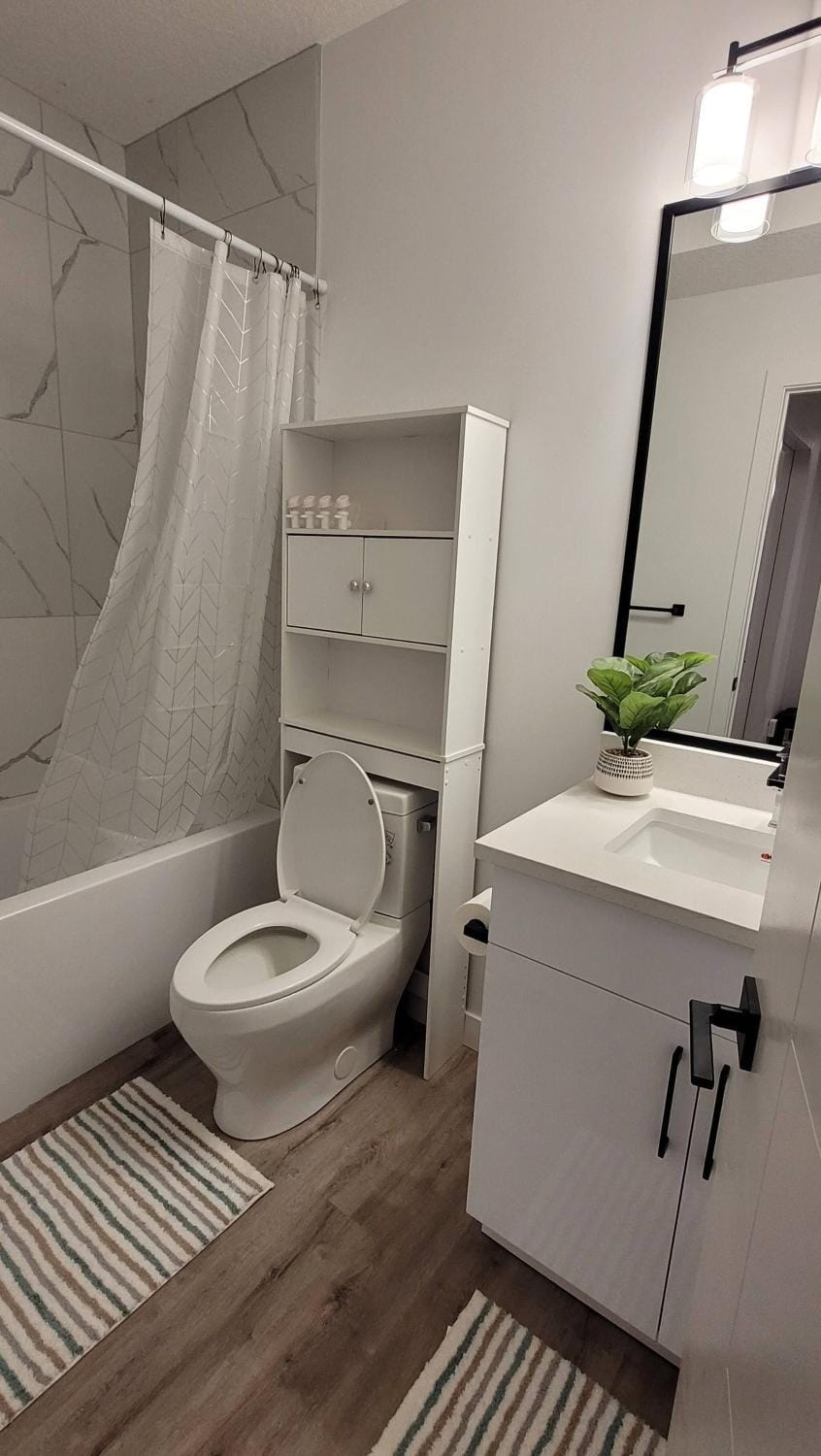 Toilet, Bathroom