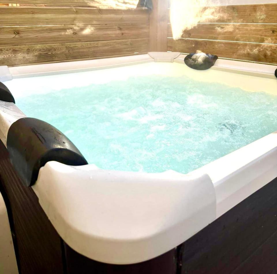 Villa Arguenon Terre Emeraude, SPA et Détente Bed and Breakfast in Brittany